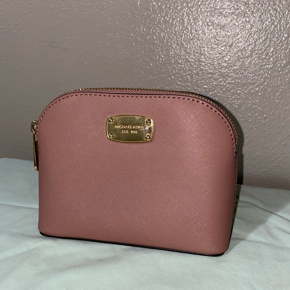 Michael Kors Travel Pouch